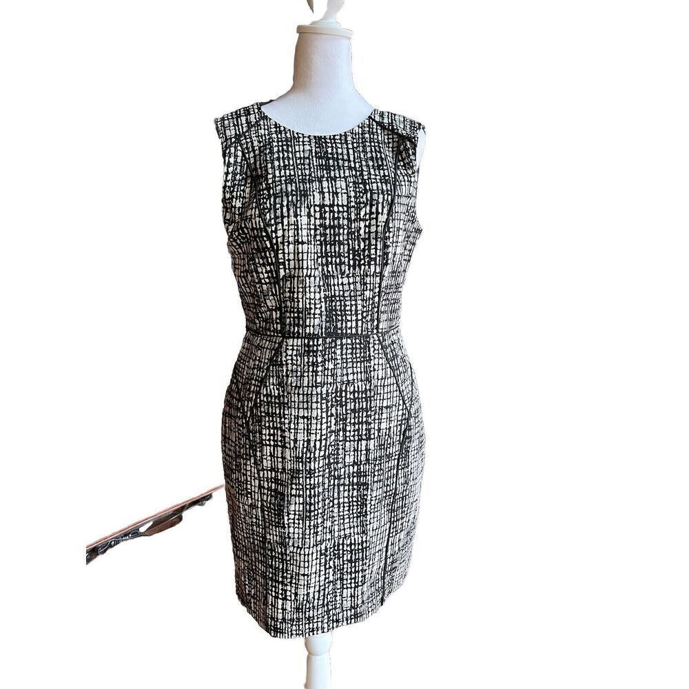 H & M Size 10 Women's Dress Above Knee Black and White GUC